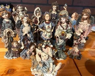 BOYDS BEARS COLLECTION