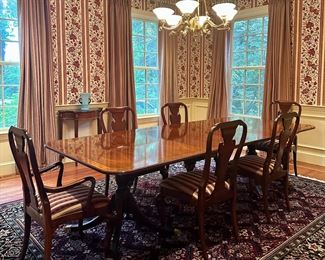 Baker Furniture Historic Charleston Double Pedestal Dining Room Table & 6 Chairs