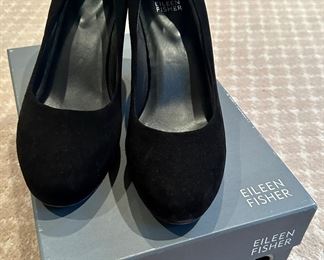 Eileen Fisher (size 8) Shoes