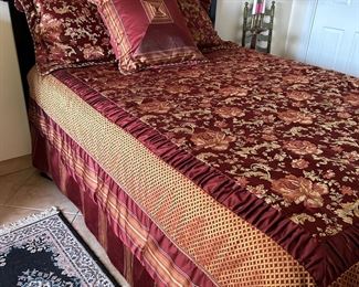 Queen Size Comforter with Bed Skirt & Pillows