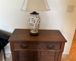 Side Cabinet/Night Stand