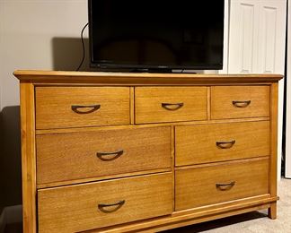 Seven Drawer Dresser