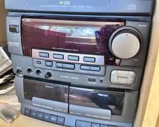 Aiwa stereo.