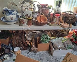 Misc craft items, wreaths, flowers, etc 