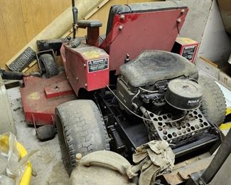 Zero turn by snapper