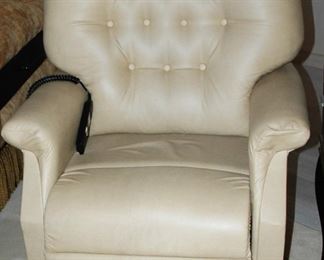 AmeriGlide Lift Recliner