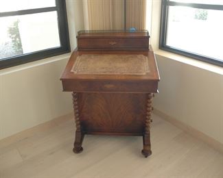 Living Room - Davenport Ladies writing desk