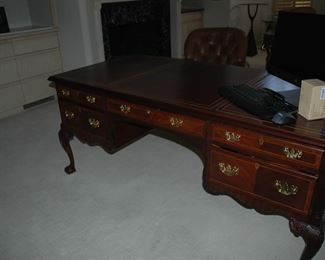 Office - Henkel Harris Moore Desk
