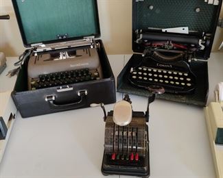 vintage accounting and typewriters