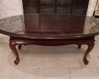 Gorgeous Oval Queen Anne Style Coffee Table with Protective Glass Top