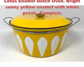 Lot 25 X Large CATHRINEHOLM Lotus Enamel Dutch Oven. Bright sunny yellow enamel with white petals. Complete