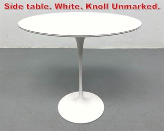 Lot 89 Knoll Oval Eero SAARINEN Side table. White. Knoll Unmarked.