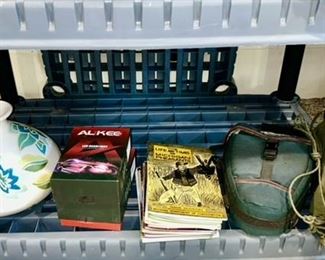 Vintage pitcher, vintage hunting books, etc.