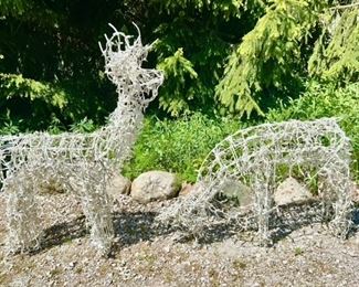 Metal lighted deer