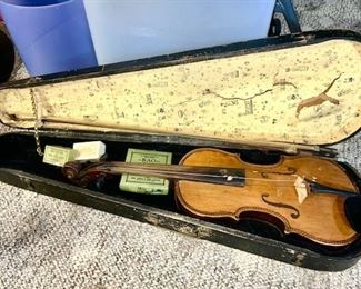 Antique violin in case, needs some work