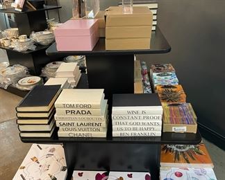 Designer books, trays and paper placemats