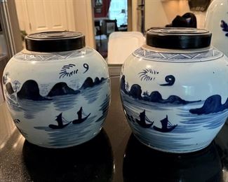 ANTIQUE CHINESE URNS