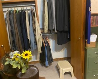 nice mens coats and stackable in tables