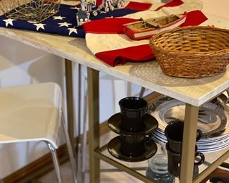 studio bar with two chairs