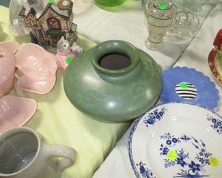 South American pottery vase, signed by the artist.