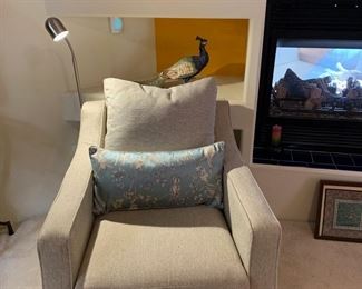 Lazy Boy upholstered swivel chair