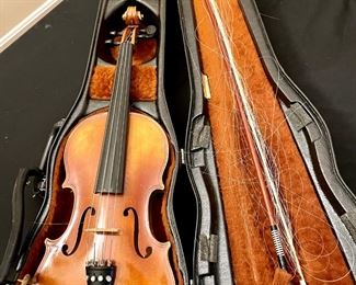 William Lewis and Son (Chicago, IL) Ton-Klar violin and bow.