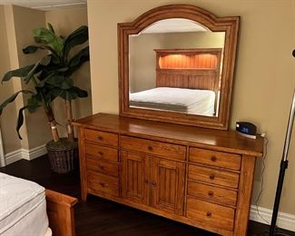 Mission Style Bedroom Set 