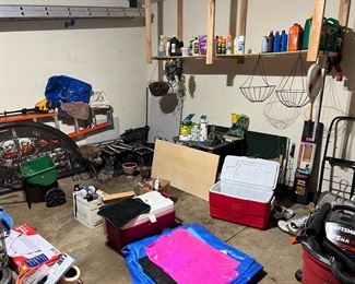 Various Garage/Patio Items 