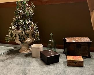 Various Home Decor Items 