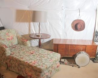 Chaise Lounge, Lane Mid Century Cedar Chest