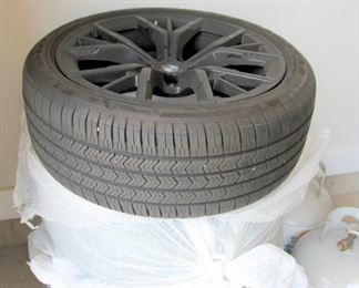4 BMW Eagle Sport Tires & Rims 245/40R19