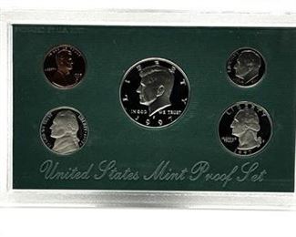 Lot 123   0 Bid(s)
1997 United States Mint Proof Set w/COA