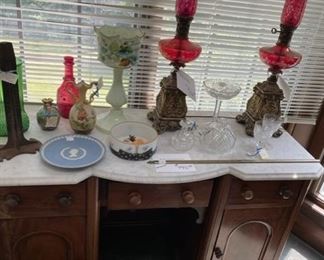 another view of cranberry hurricane lights