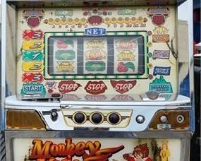 Lot 009   3 Bid(s)
Vintage Monkey Magic Slot Machine