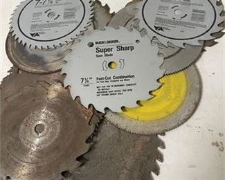 Lot 132   1 Bid(s)
Various saw blades
