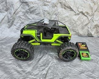 Lot 224   1 Bid(s)
New Bright Jeep Trailcat R/C