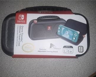 Lot 237   3 Bid(s)
Nintendo Switch Lite Game Traveler Deluxe Travel Case, Gray #NLS140 New , Sealed
