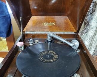 Silvertone phonograph 