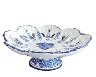 Lot 041   1 Bid(s)
Portuguese Pedestal Fruit Centerpiece Bowl