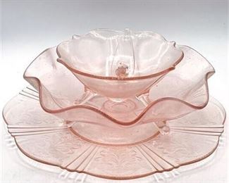 Lot 124   0 Bid(s)
Three Piece Pink Depression Glass Lot