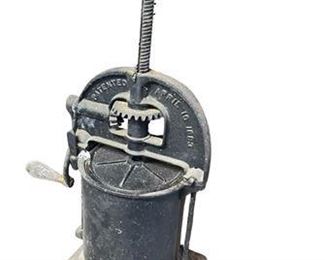 Lot 176   1 Bid(s)
Antique Meat Grinder