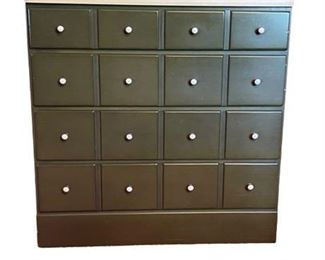 Lot 045   0 Bid(s)
Ethan Allen Baumritter Apothecary Style Four Drawer Chest