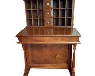 Lot 053   0 Bid(s)
Vintage O Hearn Sugar Maple Wood Slant Top Desk with Hutch