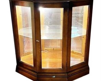 Lot 065   0 Bid(s)
Demi Lune Consol Style Curio Cabinet