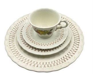 Lot 376   0 Bid(s)
Vintage Vernon Ware by Metlox, "Fruit Basket" Cabinet Buy Out