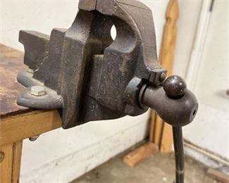 Lot 382   0 Bid(s)
Charles Parker No. 0000 3 1/4" Bench Vise