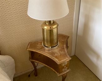 Triangular side table, brass lamp