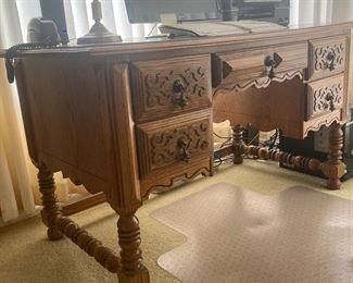 Interesting detailed desk