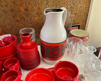 Large w. German decor vase