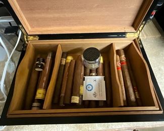 Cigars - humidifier not for sale